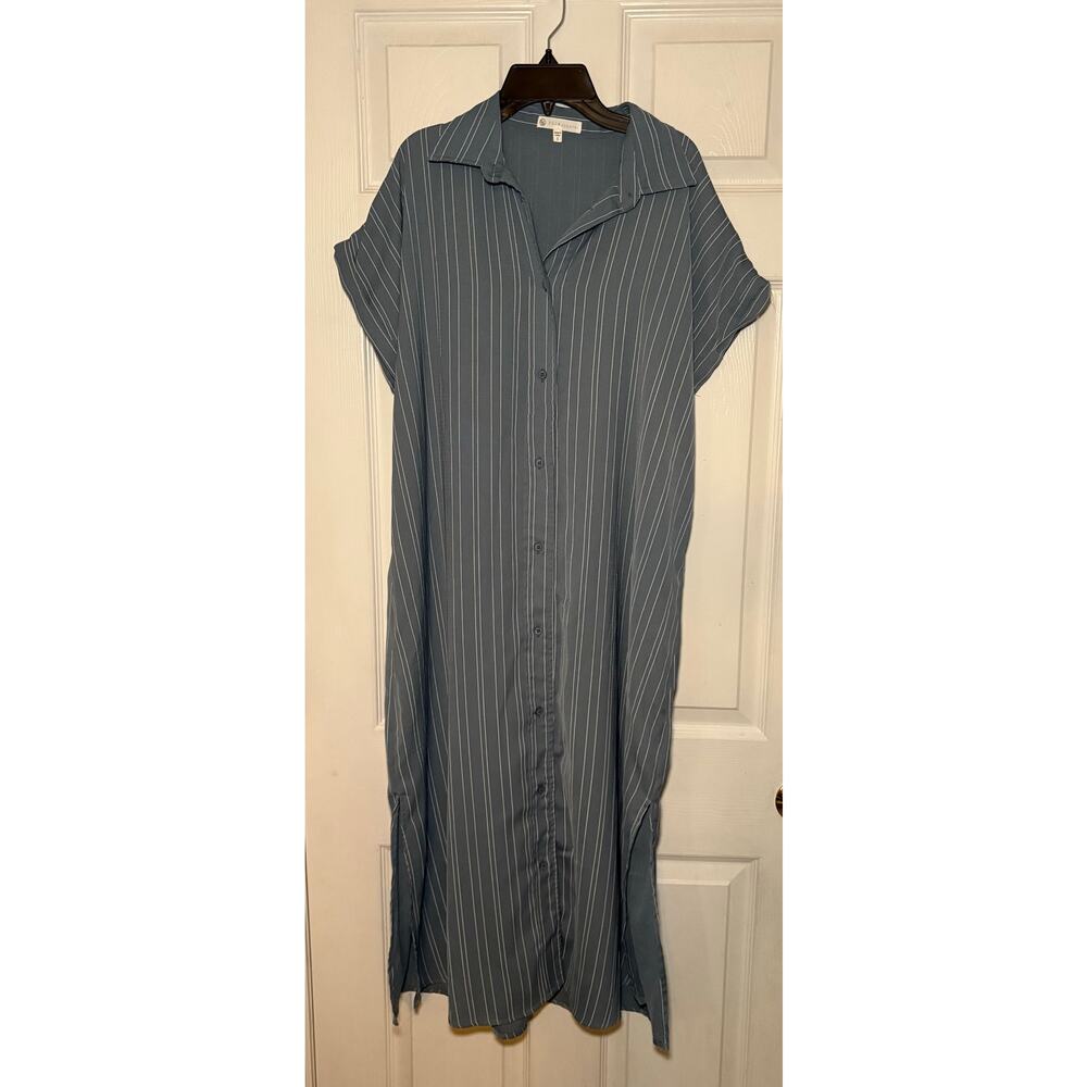 FSL and Apparel dusty blue striped dress size small button up‎